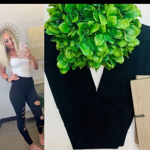 NWT Nikibiki Slashed Leggings. OS